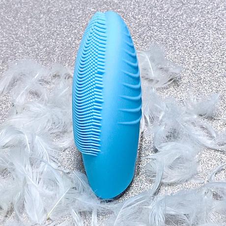 probando-mi-nueva-foreo-luna-3 lateral-foreo-luna-3