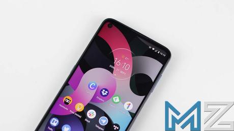 Pantalla de Moto G9 Plus, ¿puedes ver series con ella? Pantalla de Moto G9 Plus, ¿puedes ver series con ella?