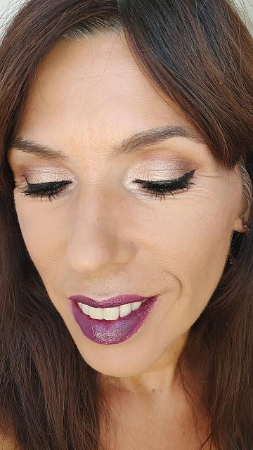 Paleta Hallo Berlin de Essence 15