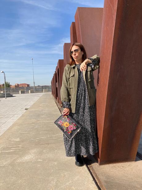LONG DRESS + PARKA.- LONG DRESS + PARKA.-