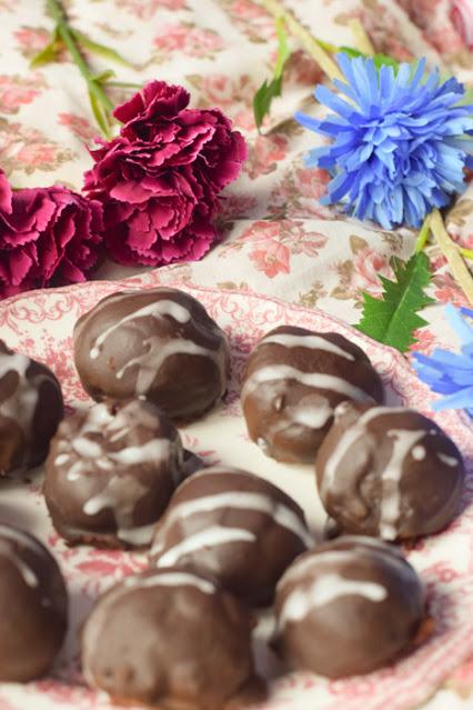 Cake Balls Veganas Red Velvet Cake Balls Veganas Red Velvet