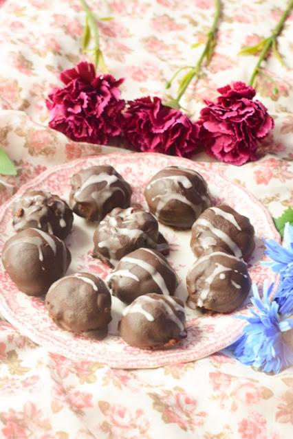 Cake Balls Veganas Red Velvet Cake Balls Veganas Red Velvet