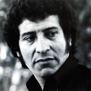 Víctor Jara - El Derecho de Vivir en Paz (1971)