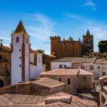Los mejores sitios que ver en Cáceres España Cáceres Catedral gunnar-ridderstrom-Q76ZNGeBkTw (1)