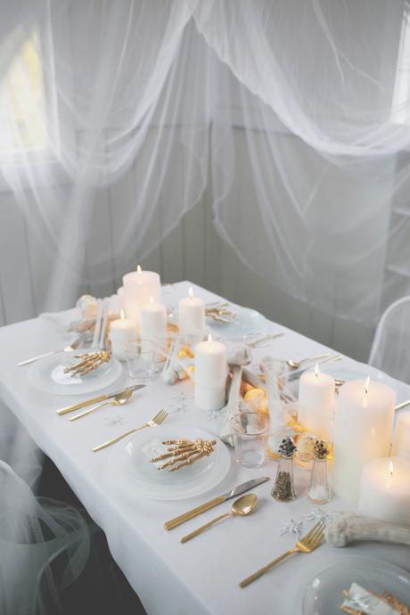 Cómo decorar una mesa de Halloween en blanco_Decorar en familia2 Cómo decorar una mesa de Halloween en blanco2