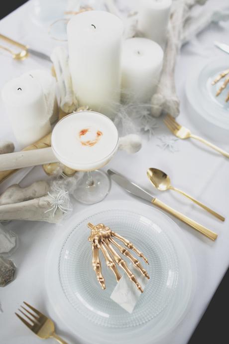 Cómo decorar una mesa de Halloween en blanco_Decorar en familia12 Cómo decorar una mesa de Halloween en blanco12