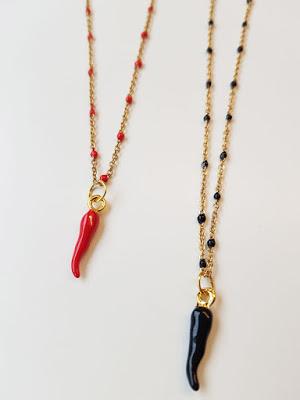 COMPLEMENTOS; DIECISIETE COSAS.- COMPLEMENTOS; DIECISIETE COSAS.-