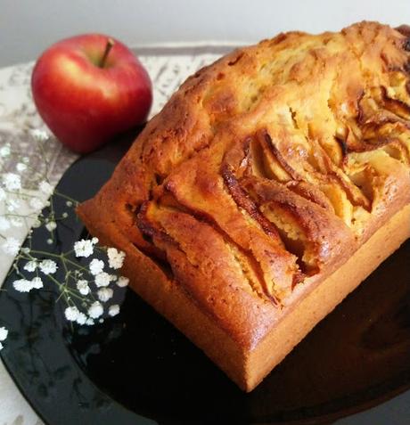 Pastel de manzana & canela al aove