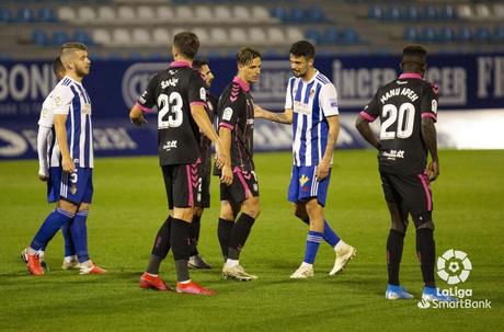 La Ponferradina se queda los tres puntos en un partido muy sufrido ante un correoso Tenerife (1-0)