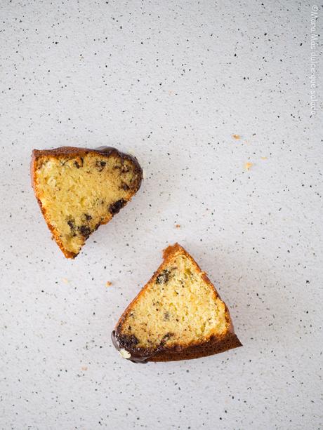 Bundt cake de naranja y chocolate