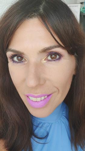 Paleta WHATEVER de W7 - Quiso quedarse conmigo (Reseña, swatches y looks)