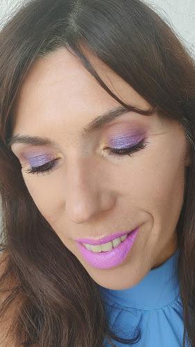 Paleta WHATEVER de W7 - Quiso quedarse conmigo (Reseña, swatches y looks)