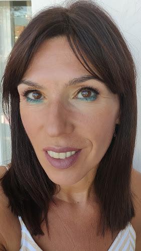 Paleta WHATEVER de W7 - Quiso quedarse conmigo (Reseña, swatches y looks)