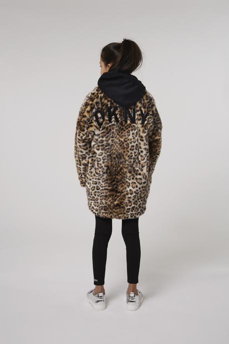 Moda infantil DKNY, the uniform of New York Moda infantil DKNY, the uniform of New York
