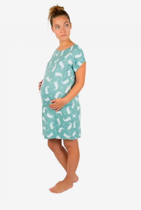 ¿Te ayudamos a preparar la canastilla para ti y tu bebé para el Parto? Camisón de maternidad y lactancia ballenas