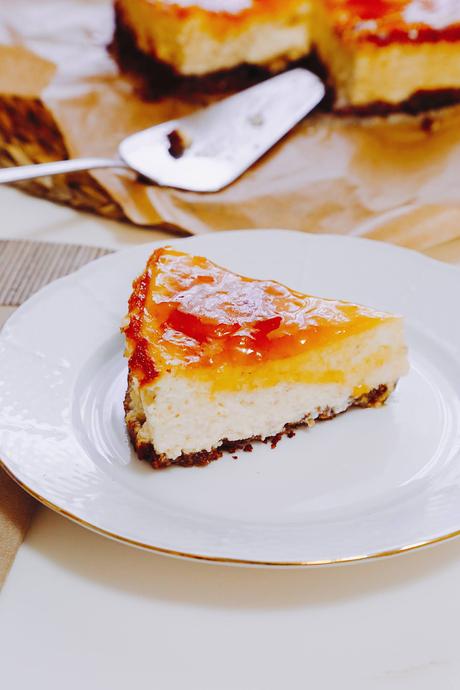CHEESECAKE DE RICOTTA Y MELOCOTÓN CHEESECAKE DE RICOTTA Y MELOCOTÓN