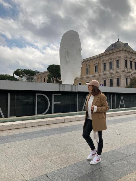 BLAZER + GORRA.- BLAZER + GORRA.-