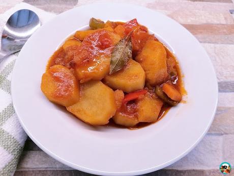 Papas con tomate y verduras Papas con tomate y verduras
