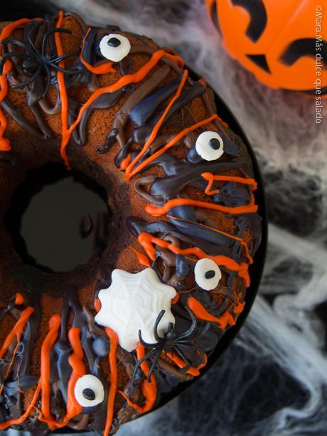 Halloween Rainbow Bundt Cake Halloween Rainbow Bundt Cake