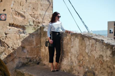 NAVY & BLACK NAVY & BLACK