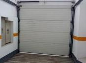 puerta seccional ideal para garajes reducidos
