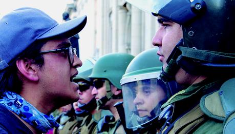 Chile: Muros que Hablan Chile: Muros que Hablan