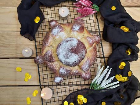 Receta de Pan de muerto. Típica de México para la celebración del Día de Muertos. Masa, lidl, panificadora, todos los santos, halloween, tradicional, horno, Cuca, otoño Receta de Pan de muerto. Típica de México para la celebración del Día de Muertos. Masa, lidl, panificadora, todos los santos, halloween, tradicional, horno, Cuca, otoño