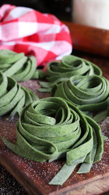 fideos de espinaca fettuccine pasta casera