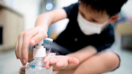 Manual de uso para la piel de los peques (con la utilización de mascarilla y geles)