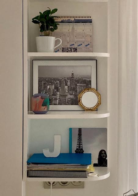 Renovando la habitación...