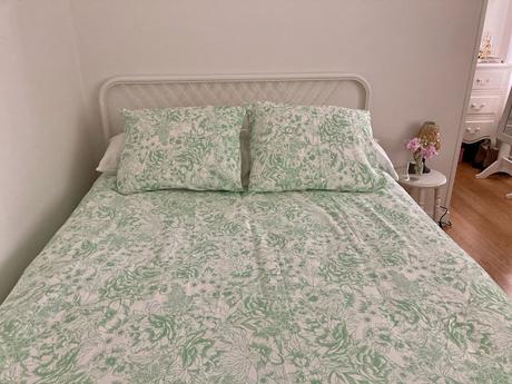 Renovando la habitación...