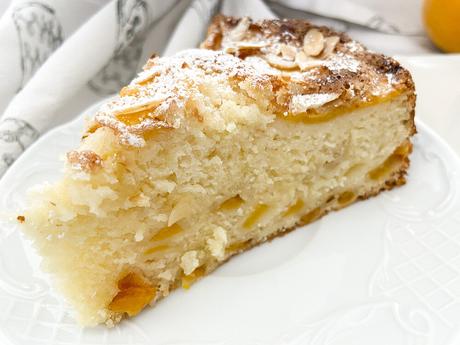 summer cake ricotta cake pound cake peach cake home made cake fast cake easy dessert easy cake easy baking bizcocho pound cake bizcocho jugoso bizcocho humedo bizcocho facil bizcocho de queso ricotta bizcocho de melocotón bizcocho con melocotón y queso fresco bizcocho casero  