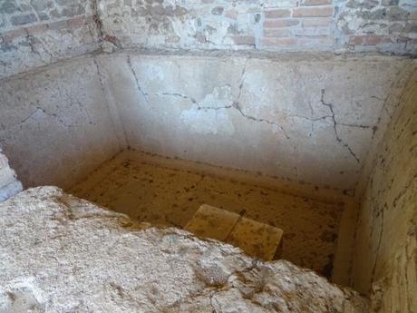 Munigua: Un pueblo romano secreto a una hora de Sevilla. Parte I, la zona terrenal. Munigua: Un pueblo romano secreto a una hora de Sevilla. Parte I, la zona terrenal.