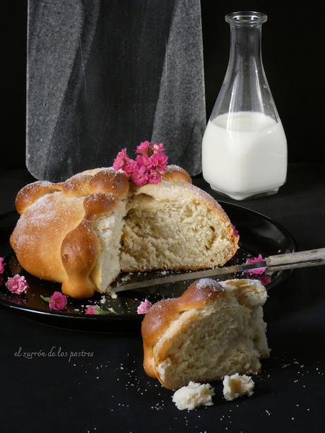 Pan de Muertos