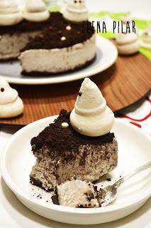 Cheesecake de Oreo fantasmagórica Cheesecake de Oreo fantasmagórica