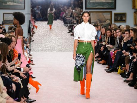 Falda Midi Definicion