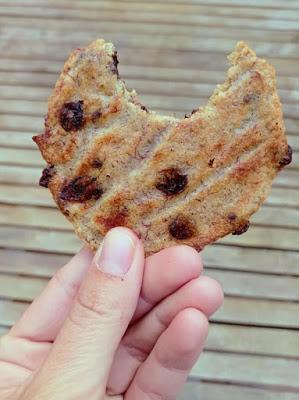 Galletas de avena, plátano y chips de chocolate - Veganas y sin gluten