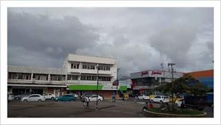 El hermoso Parque Cervantes de la Ciudad de David, en la Provincia de Chiriquí.