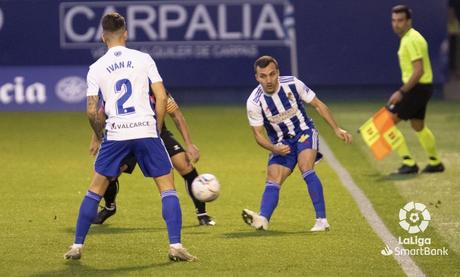 Una desconocida Ponferradina se deja llevar los tres puntos en El Toralín (0-3)
