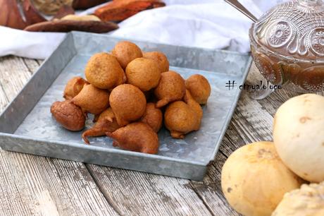 Buñuelos de calabaza con salsa de caramelo Buñuelos de calabaza con salsa de caramelo