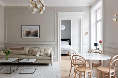 tiny scandi apartment suelos de madera en espiga suelo parquet scandinavian style scandinavian apartment refined decor nordic style minimal scandinavian decor madera maciza suelos interior design hard wood floor estilo nórdico escandinavo elegant scandinavian elegant decor decoración nórdica decoración elegante decoración de salones decoración de interiores tiny scandi apartment suelos de madera en espiga suelo parquet scandinavian style scandinavian apartment refined decor nordic style minimal scandinavian decor madera maciza suelos interior design hard wood floor estilo nórdico escandinavo elegant scandinavian elegant decor decoración nórdica decoración elegante decoración de salones decoración de interiores