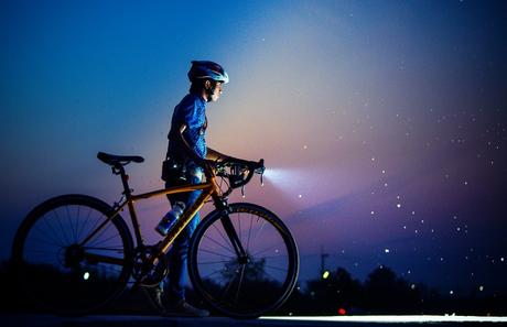 Las mejores luces para montar en bicicleta