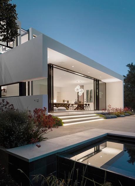 Casa Ultramoderna y Minimalista en California