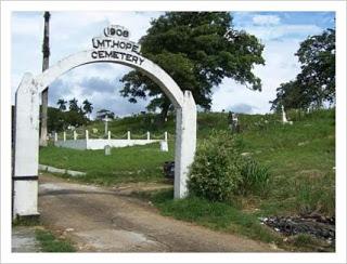 Entrada principal del Mount Hope Cementery Entrada principal del Mount Hope Cementery