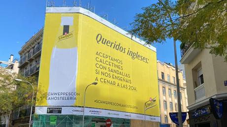 Queridos ingleses... by @Schweppes_ES