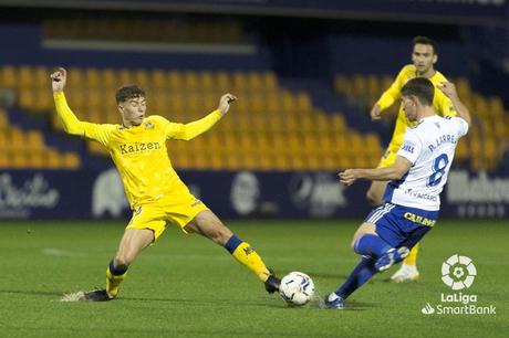 La Ponferradina se lleva los tres puntos en el Santo Domingo en un soporífero partido (1-0)