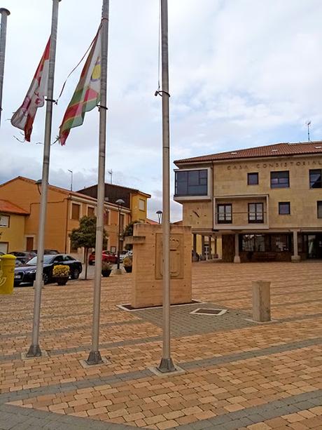 Un nuevo paseo por el Camino de Santiago. Un nuevo paseo por el Camino de Santiago.