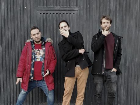 “Tu puta opinión de mierda, que no le interesa a nadie”