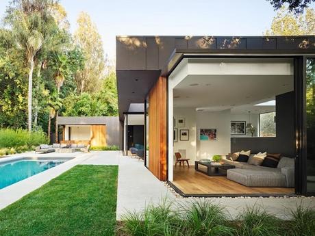 Casa Minimalista en Laurel Hills