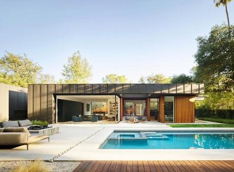Casa Minimalista en Laurel Hills